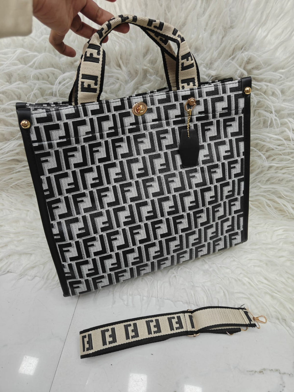 Fancy tote bag