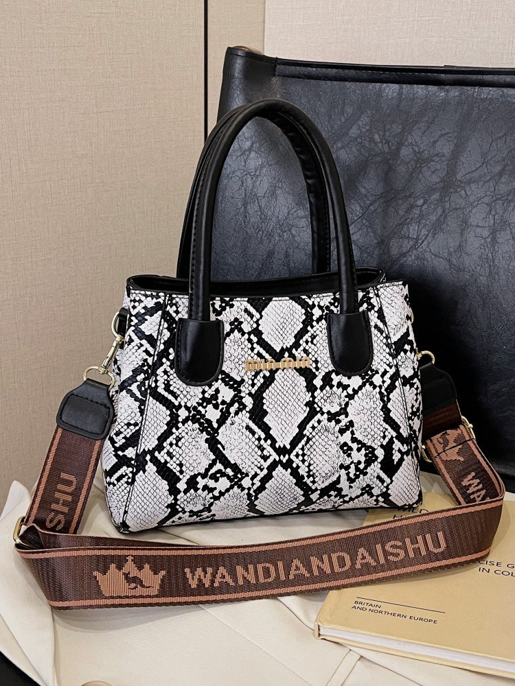 Min Min Croco Double zipper  Sling Bag with Broad Belt