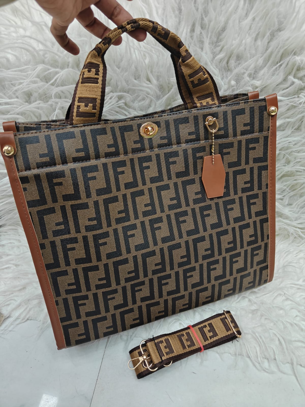 Fancy Tote Bg