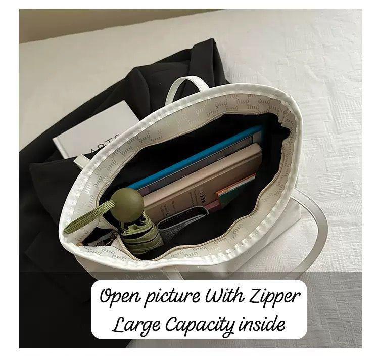 MinMin Tote Bag